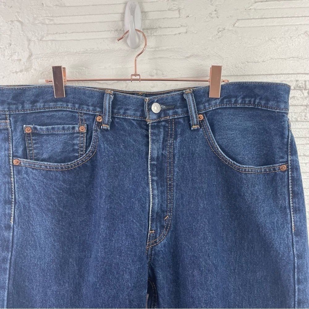 Levi's Men's 505 Straight Jeans Medium Wash 100% Cotton Waist 36 - Picture 2 of 15